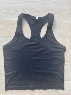 lululemon athletica Black Swiftly Tech Racerback Tank Top 2.0 waist length